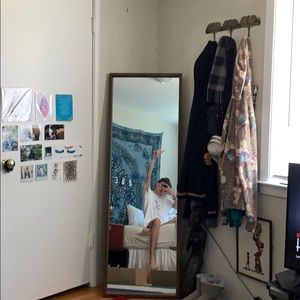 Meet your Posher, Sam